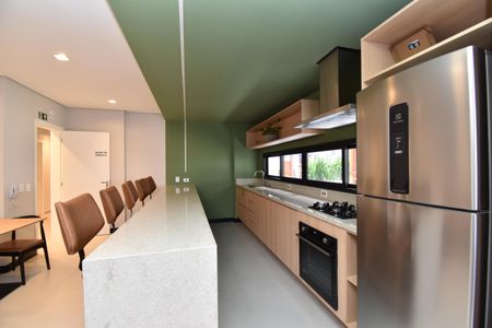 Apartamento para alugar com 27m², 1 quarto e sem vagaÁrea comum - Salão de festas