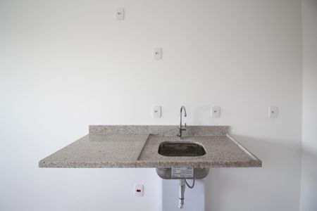 Cozinha de kitnet/studio à venda com 1 quarto, 25m² em Indianópolis, São Paulo