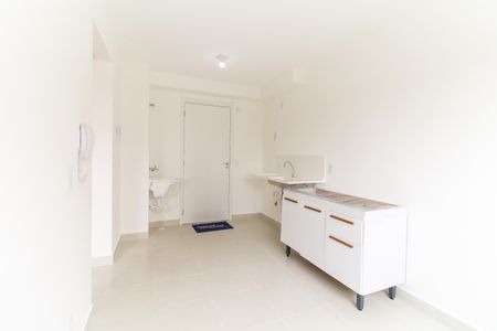 Apartamento para alugar com 32m², 2 quartos e sem vaga Apartamento para alugar com 32m², 2 quartos e sem vagaSala/Cozinha
