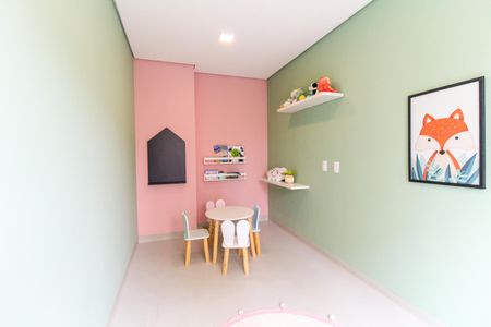 Apartamento para alugar com 32m², 2 quartos e sem vaga Apartamento para alugar com 32m², 2 quartos e sem vagaBrinquedoteca