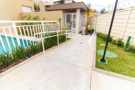 Apartamento para alugar com 32m², 2 quartos e sem vaga Apartamento para alugar com 32m², 2 quartos e sem vagaEntrada