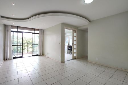 Sala de apartamento à venda com 3 quartos, 83m² em Pechincha, Rio de Janeiro