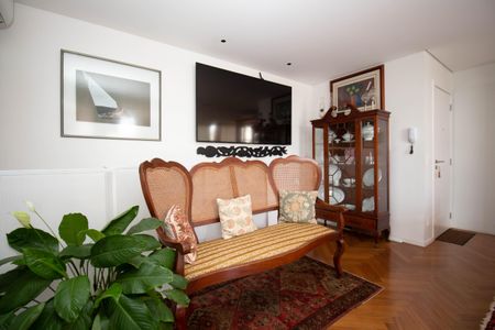 Sala 2 de apartamento para alugar com 3 quartos, 170m² em Sqn 110, Brasília