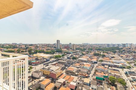 Vista Quarto 1 de apartamento para alugar com 2 quartos, 34m² em Jardim Itacolomi, São Paulo