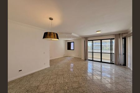 Sala de apartamento para alugar com 3 quartos, 120m² em Santo Amaro, São Paulo