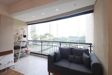 Sacada de apartamento à venda com 3 quartos, 85m² em Vila Campo Grande, São Paulo