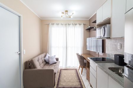 Sala - Cozinha de apartamento para alugar com 1 quarto, 24m² em Vila Butantã, São Paulo
