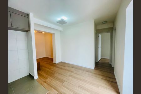 Sala de apartamento para alugar com 2 quartos, 56m² em Vila Rosalia, Guarulhos