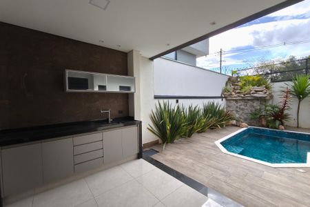 Casa de condomínio à venda com 299m², 3 quartos e sem vaga Casa de condomínio à venda com 299m², 3 quartos e sem vagaÁrea gourmet