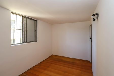 Quarto 1 de apartamento para alugar com 2 quartos, 50m² em Jardim da Saúde, São Paulo