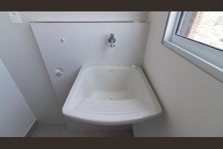 Apartamento para alugar com 38m², 2 quartos e sem vaga Apartamento para alugar com 38m², 2 quartos e sem vagaÁrea de Serviço