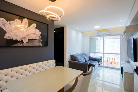 Sala de apartamento para alugar com 2 quartos, 57m² em Vila Homero Thon, Santo André