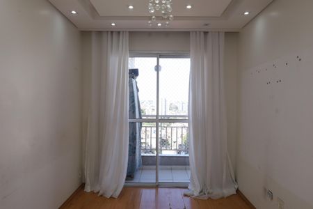 Sala de apartamento para alugar com 2 quartos, 64m² em Vila Carmosina, São Paulo