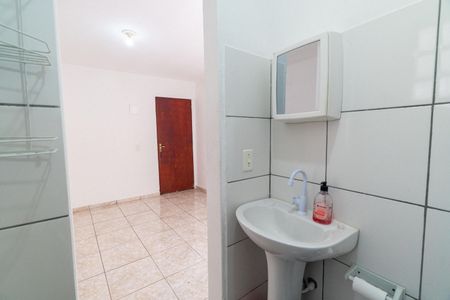 Banheiro de kitnet/studio para alugar com 1 quarto, 18m² em Mirandópolis, São Paulo