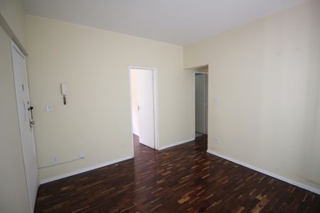 Sala de apartamento à venda com 2 quartos, 60m² em Novo Riacho, Contagem