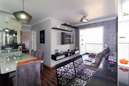 Sala de apartamento à venda com 2 quartos, 63m² em Vila Graciosa, São Paulo