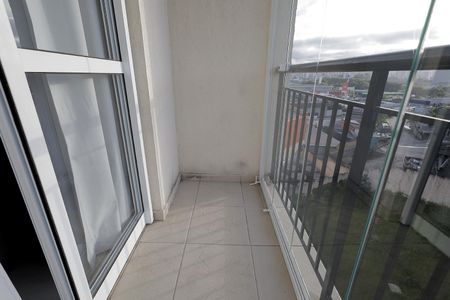 Sacada de apartamento para alugar com 2 quartos, 48m² em Parque Jaçatuba, Santo André