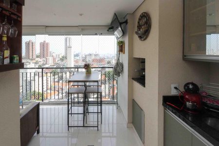 Apartamento à venda com 59m², 2 quartos e 1 vagaVaranda