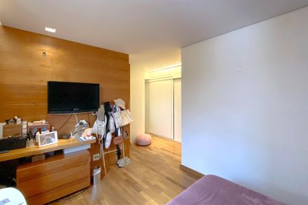 Apartamento à venda com 70m², 2 quartos e 2 vagasSuite