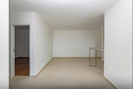 Sala de apartamento para alugar com 2 quartos, 58m² em Nova Suíça, Belo Horizonte