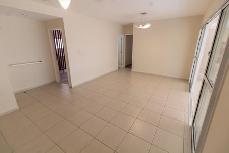 SALA de apartamento para alugar com 4 quartos, 137m² em Parque dos Pomares, Campinas