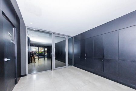 Studio para alugar com 45m², 1 quarto e 1 vaga Studio para alugar com 45m², 1 quarto e 1 vagaHall social