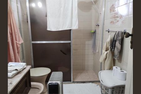 Casa de condomínio à venda com 209m², 3 quartos e 4 vagas