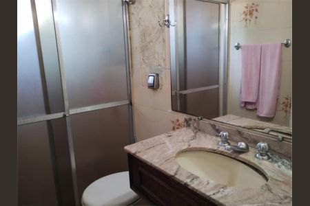 Casa de condomínio à venda com 209m², 3 quartos e 4 vagas