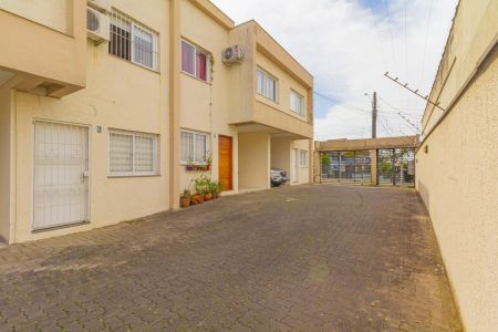 Fachada de casa à venda com 3 quartos, 99m² em Nossa Senhora das Gracas, Canoas