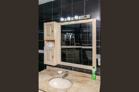 Apartamento para alugar com 195m², 3 quartos e 1 vagaBanheiro