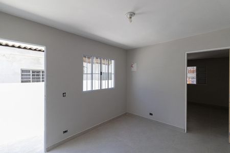 Sala de casa para alugar com 2 quartos, 100m² em Jardim Arize, São Paulo