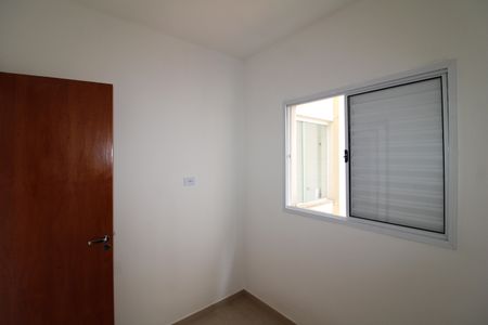 Quarto 1 de apartamento para alugar com 2 quartos, 45m² em Jardim São Paulo, São Paulo