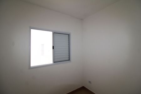 Quarto 1 de apartamento para alugar com 2 quartos, 45m² em Jardim São Paulo, São Paulo