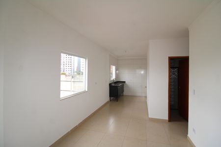 Sala / Cozinha / Área de Serviço de apartamento para alugar com 2 quartos, 45m² em Jardim São Paulo, São Paulo