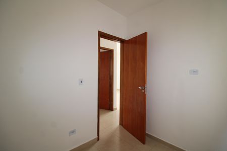 Quarto 1 de apartamento para alugar com 2 quartos, 45m² em Jardim São Paulo, São Paulo