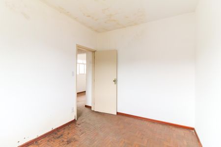 Quarto 2 de apartamento para alugar com 2 quartos, 80m² em Vila Nova Curuca, São Paulo