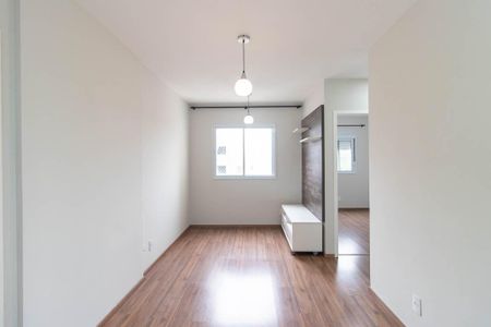 Sala de apartamento para alugar com 2 quartos, 43m² em Vila Gustavo, São Paulo