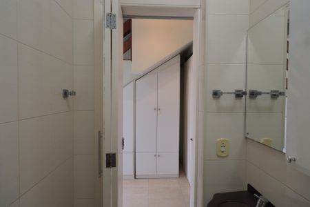 Casa de condomínio para alugar com 85m², 2 quartos e 1 vagaLavabo