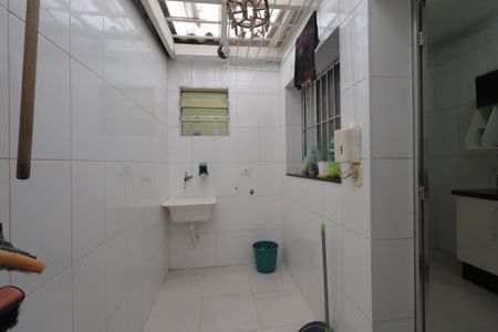 Casa de condomínio para alugar com 85m², 2 quartos e 1 vagaÁrea de Serviço