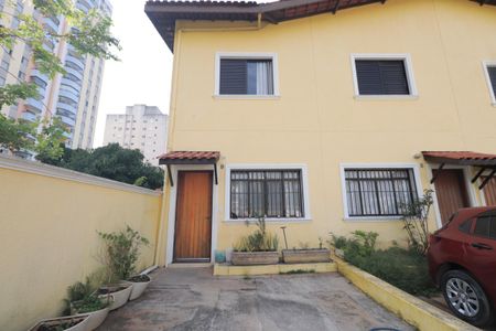 Casa de condomínio para alugar com 85m², 2 quartos e 1 vagaEntrada