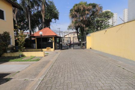 Casa de condomínio para alugar com 85m², 2 quartos e 1 vagaÁrea comum