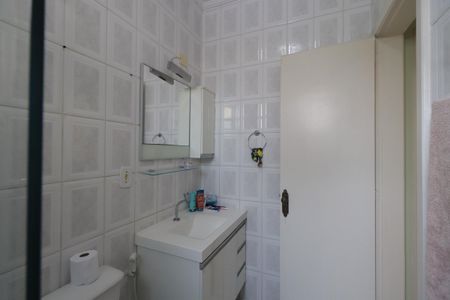 Casa de condomínio para alugar com 85m², 2 quartos e 1 vagaBanheiro Social