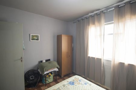 Quarto 1 de apartamento para alugar com 2 quartos, 52m² em Colubandê, São Gonçalo
