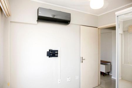 Quarto de kitnet/studio à venda com 1 quarto, 33m² em Cidade Baixa, Porto Alegre
