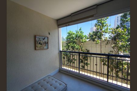 Varanda da sala  de apartamento para alugar com 2 quartos, 70m² em Barra Olímpica, Rio de Janeiro