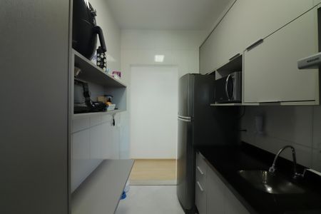 Apartamento à venda com 56m², 2 quartos e 2 vagasCozinha 