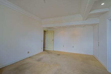 Apartamento à venda com 500m², 3 quartos e 4 vagas Apartamento à venda com 500m², 3 quartos e 4 vagasSuíte 2