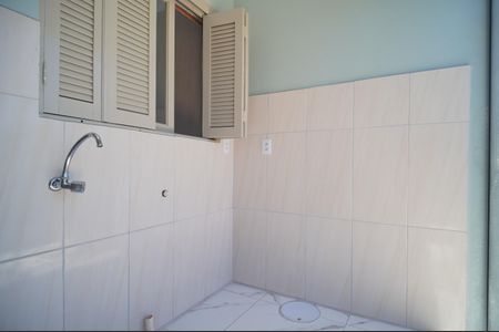 Apartamento para alugar com 70m², 2 quartos e 1 vagaÁrea de Serviço