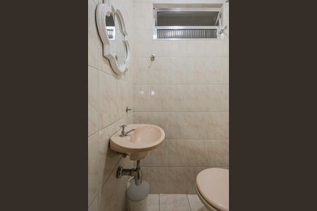 Lavabo de casa para alugar com 2 quartos, 69m² em Jardim Lar Sao Paulo, São Paulo