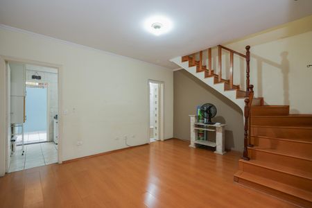 Sala de casa para alugar com 2 quartos, 69m² em Jardim Lar Sao Paulo, São Paulo